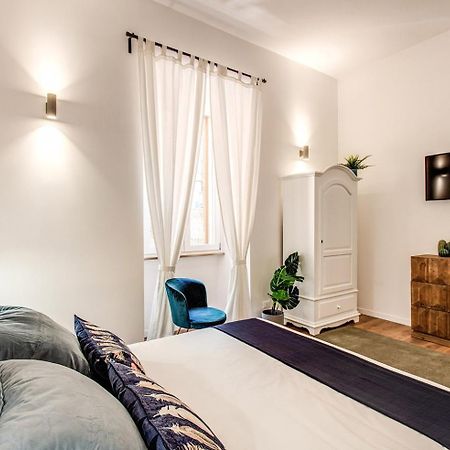 Monti Quiet And Spacious Apartment โรม ภายนอก รูปภาพ